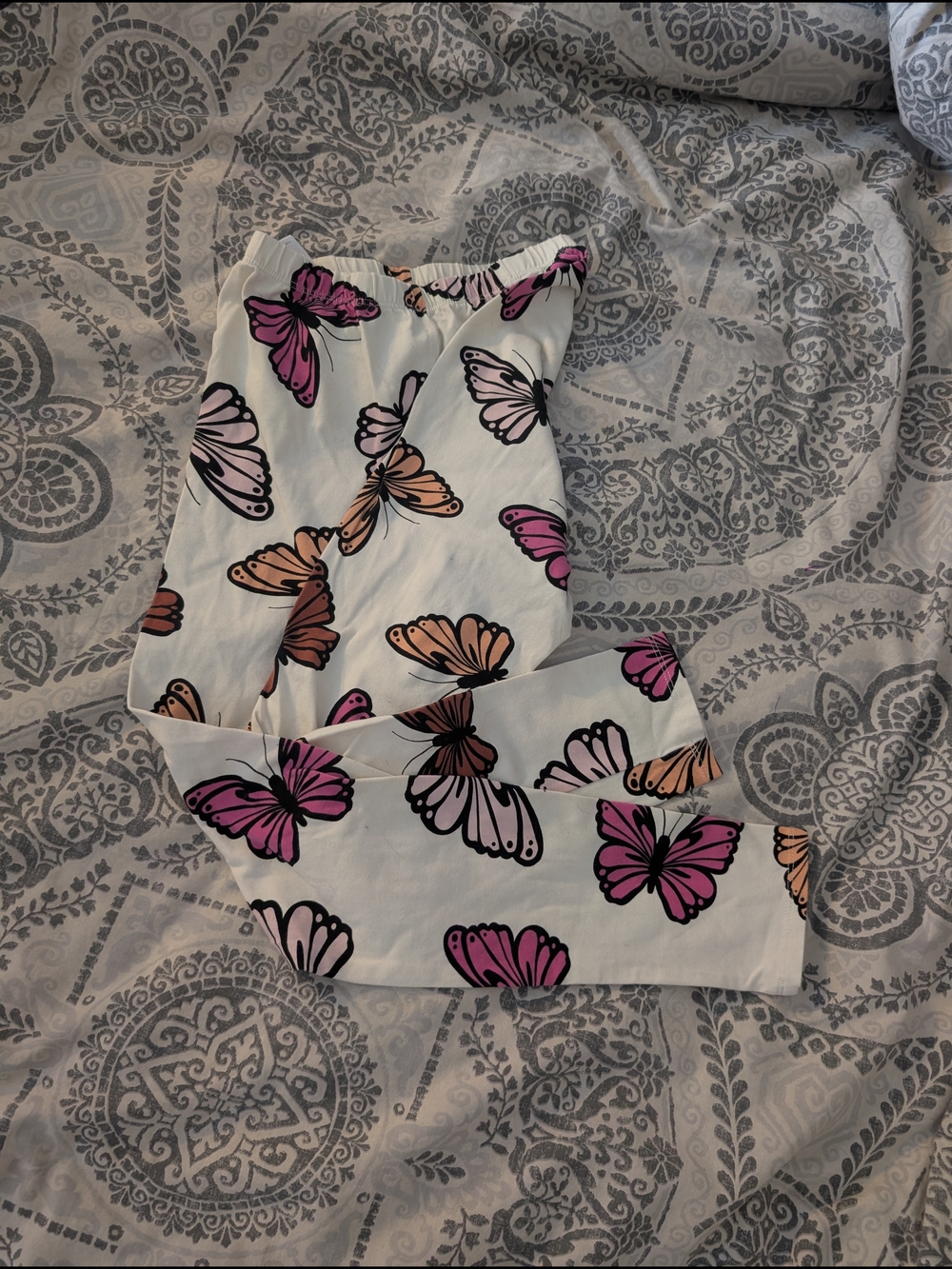 fabkids White Leggings with Pink and Orange Butterfly Print